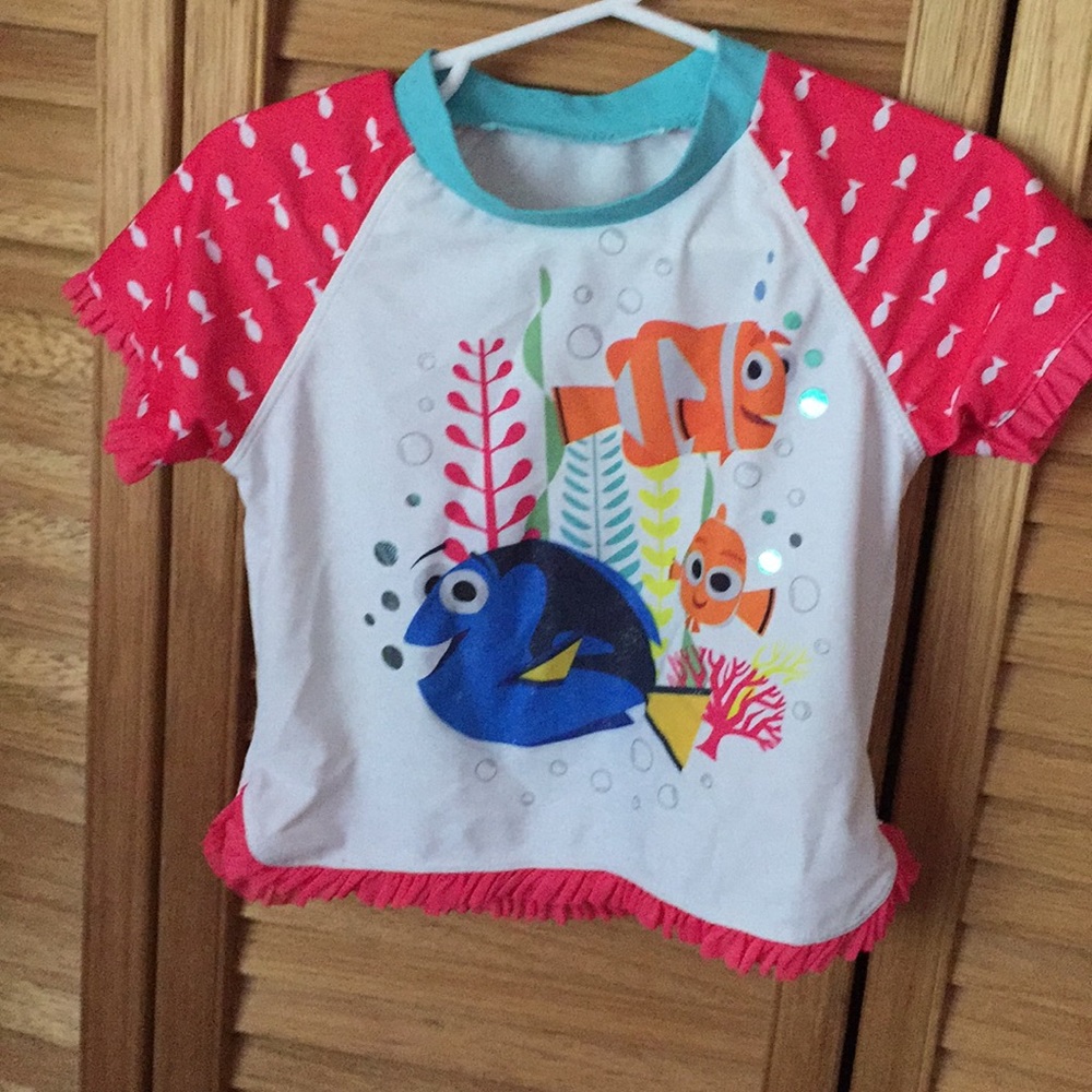 Girls swim top size 5/6